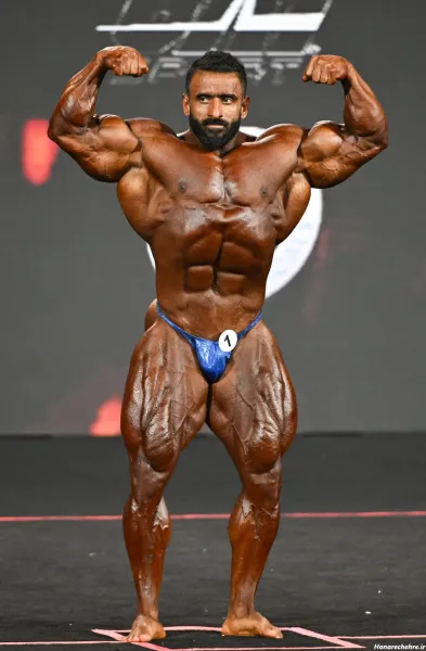 عکس هادی چوپان با همسرش