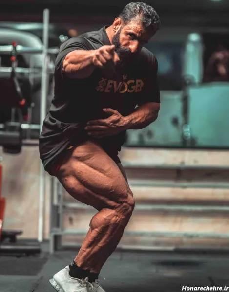 عکس هادی چوپان با همسرش