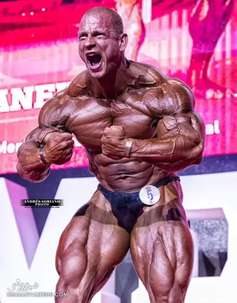 عکس هادی چوپان با همسرش