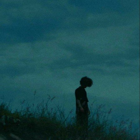 عکس پروفایل پسرانه کنار دریا