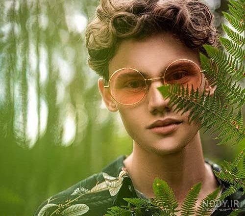 عکس پسر عینکی زشت