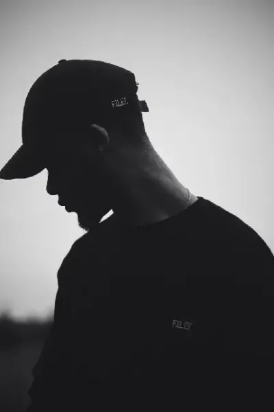  عکس پروفایل مرد خوشتیپ و با کلاس