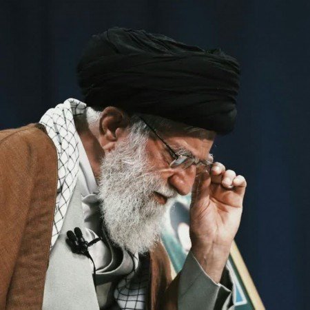  دانلود عکس با کیفیت از رهبری