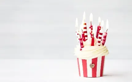  تصویر زمینه خفن کیک تولد برای دسکتاپ