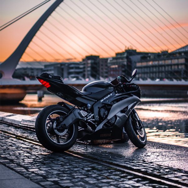 عکس موتور برای پروفایل واتساپ