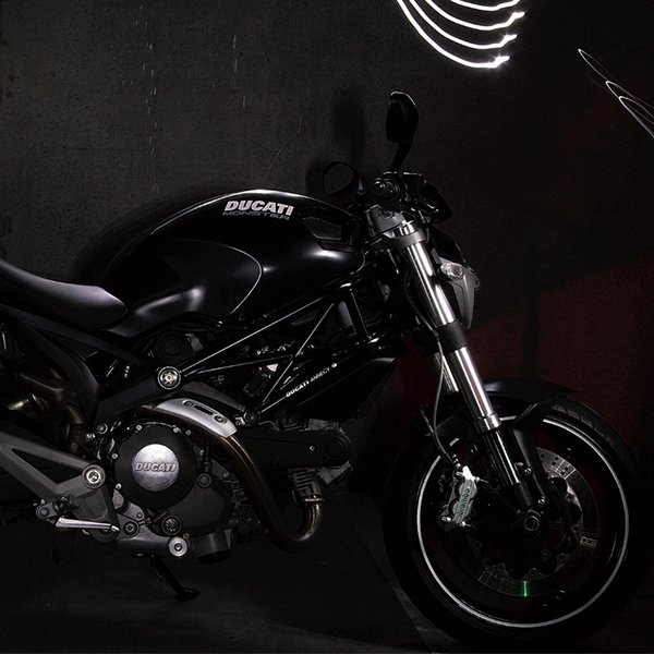 عکس موتور برای پروفایل واتساپ