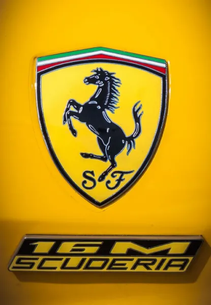  عکس خفن لوگوی فراری برای پروفایل