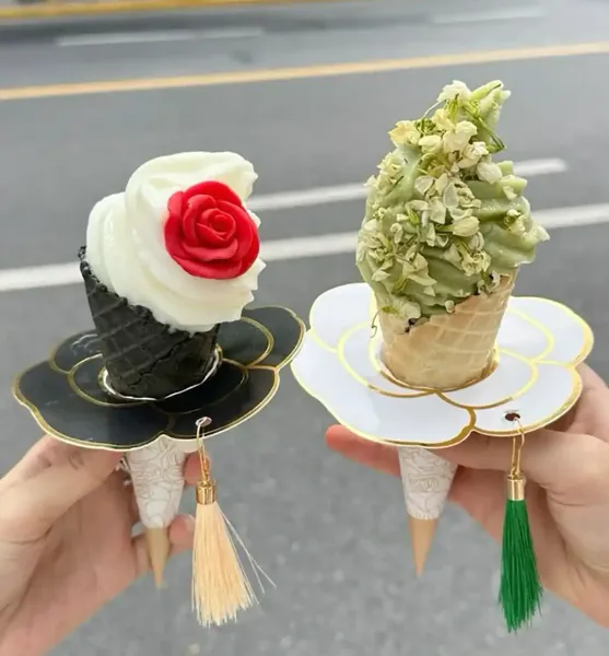 عکس بستنی قیفی خارجی