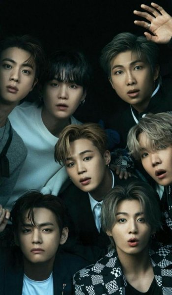  تصویر زمینه دختر با عینک دودی خفن