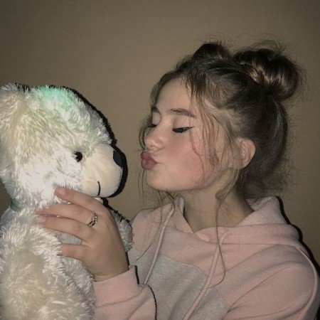  تصویر زمینه دختر با عینک دودی خفن