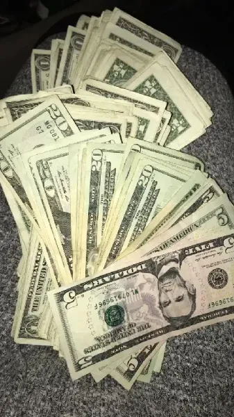  عکس دلار برای استوری