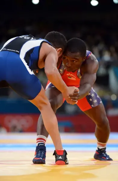  عکس کشتی گیر برای تصویر زمینه