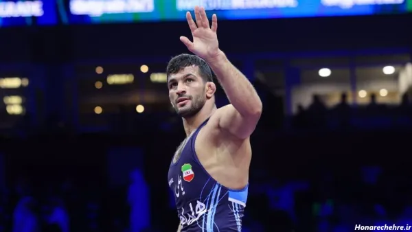 عکس کشتی گیر حسن یزدانی