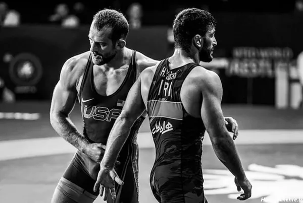  عکس کشتی گیر حسن یزدانی