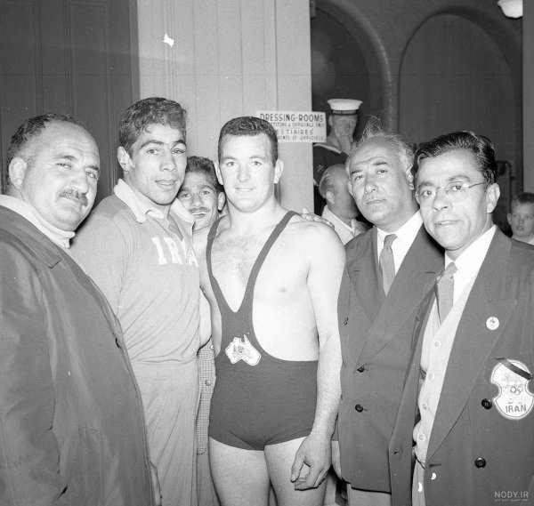  عکس تختی با کیفیت