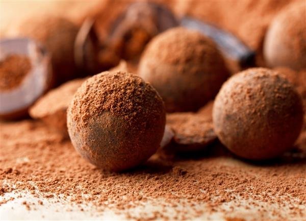  عکس ترافل های خوشمزه شکلاتی با کیفیت بالا