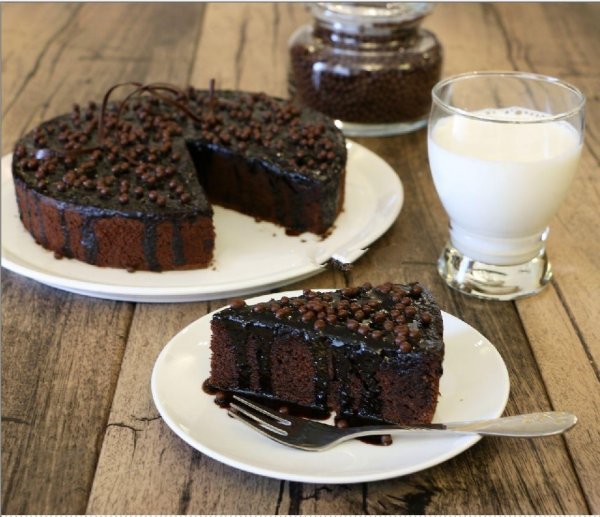  عکس کیک خیس کاکائویی خوشمزه