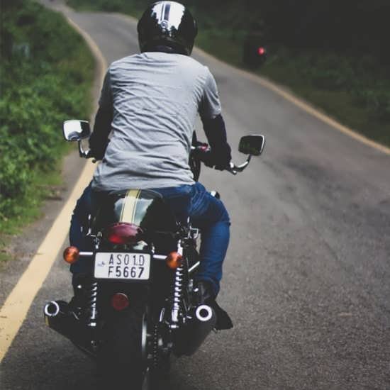  عکس موتور سواری برای پروفایل پسرانه