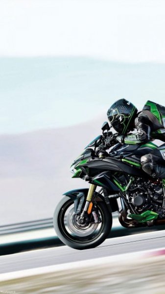  عکس پروفایل موتور سیکلت سبز