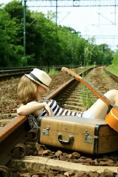  عکس ریل قطار طبیعی