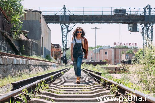  عکس با ریل قطار مردانه