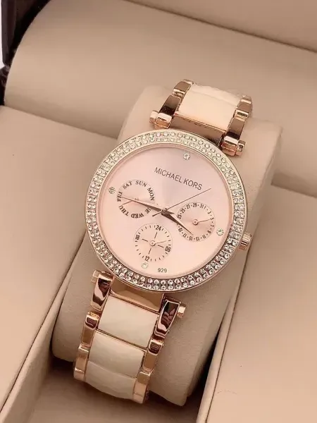  عکس های فیک ساعت