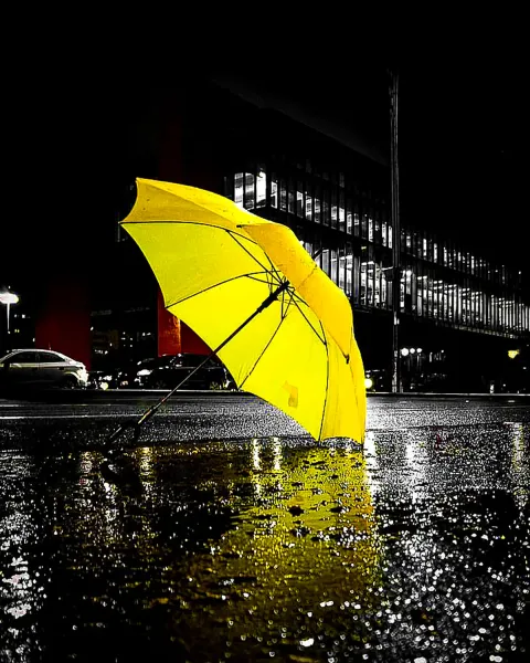 عکس باران برای پروفایل