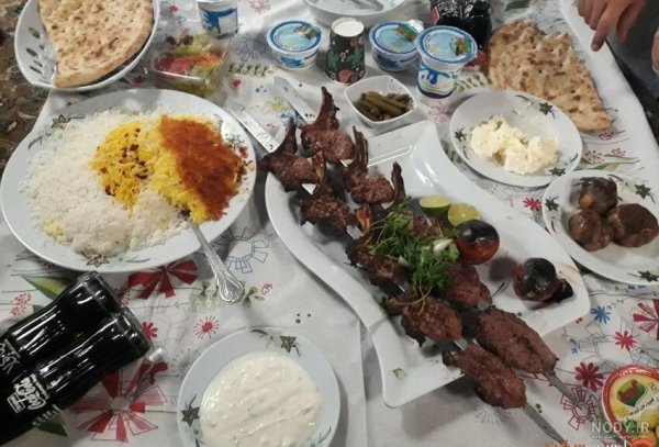  عکس پروفایل آشپزی در طبیعت