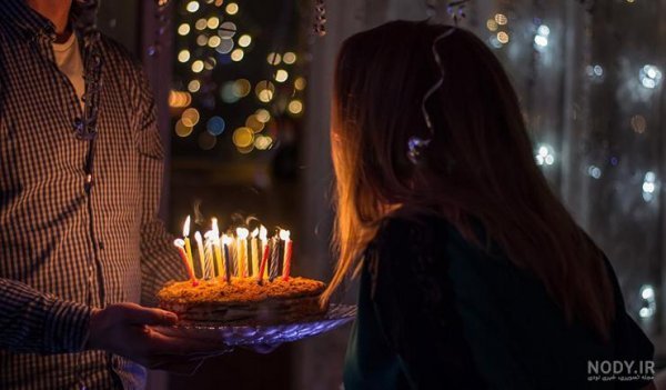  عکس از شمع فوت کردن