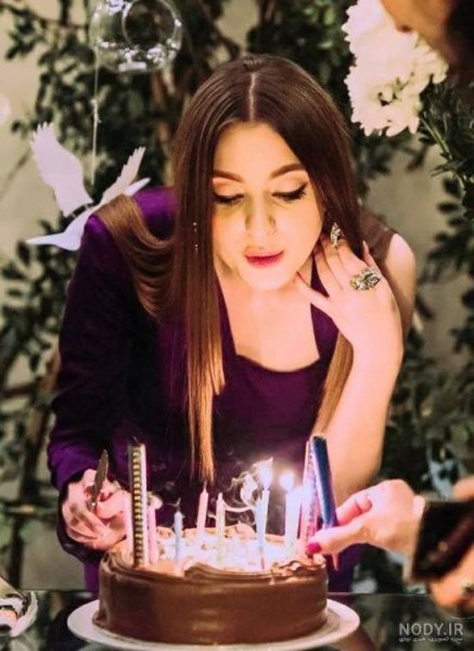  عکس از شمع فوت کردن