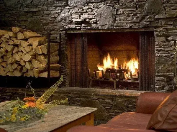  عکس شومینه هیزمی