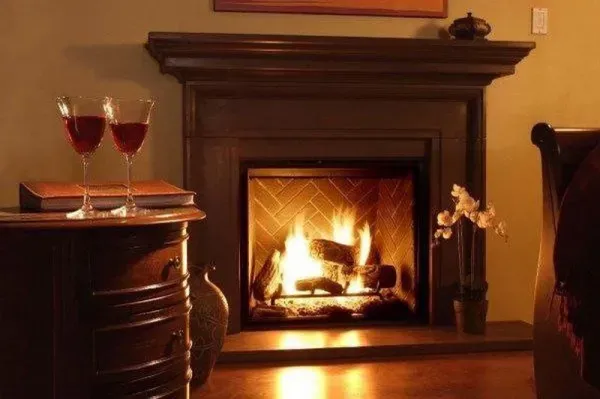  عکس شومینه هیزمی