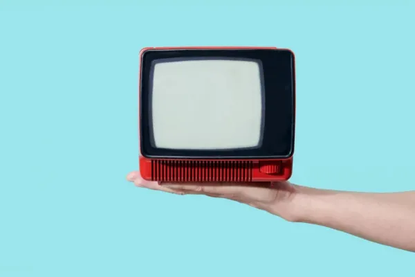  عکس های تلویزیون خاطره انگیز