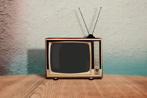  عکس های تلویزیون خاطره انگیز