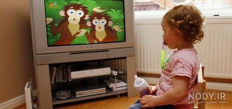  عکس از تماشا کردن تلویزیون