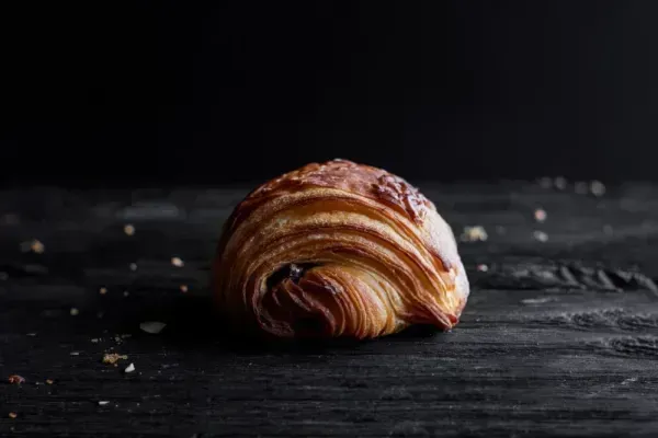  عکس کروسان شکلاتی