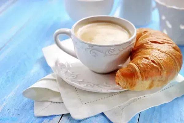  عکس کروسان شکلاتی