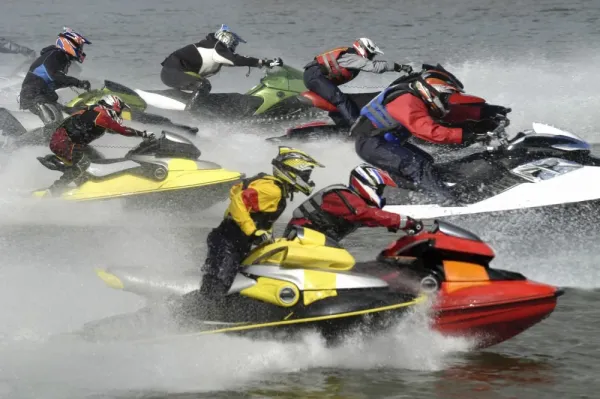  عکس های جذاب از جت اسکی