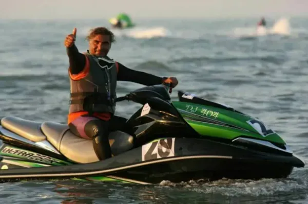  بک گراند عکس جت اسکی