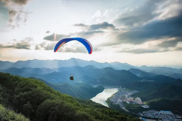 عکس چتر نجات با کیفیت بالا