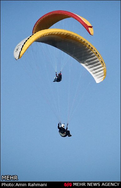  عکس از پرواز با چتر نجات