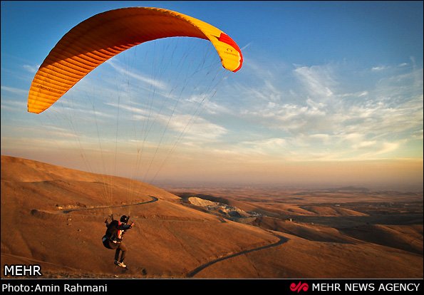  عکس از پرواز با چتر نجات