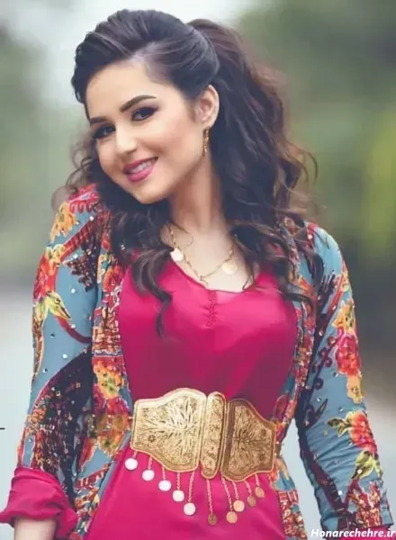  عکس دختر لر با گلونی