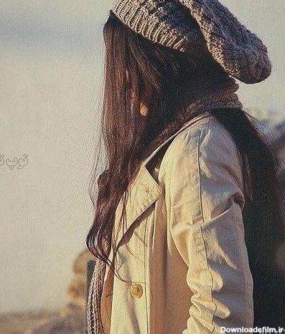  عکس دختر با هودی برای پس زمینه لپ تاپ