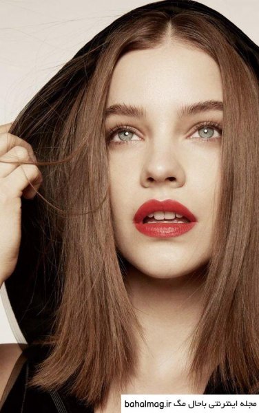  بک گراند چهره دختر برای آیفون