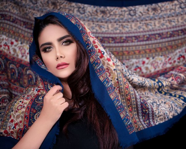  عکس دختر با ژست های زیبا