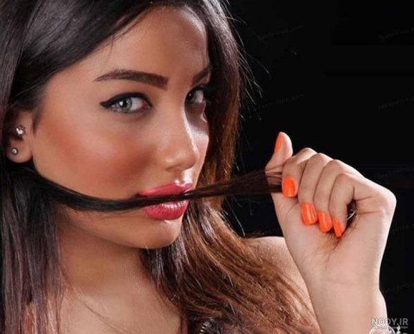  عکس ژست دخترانه سلفی