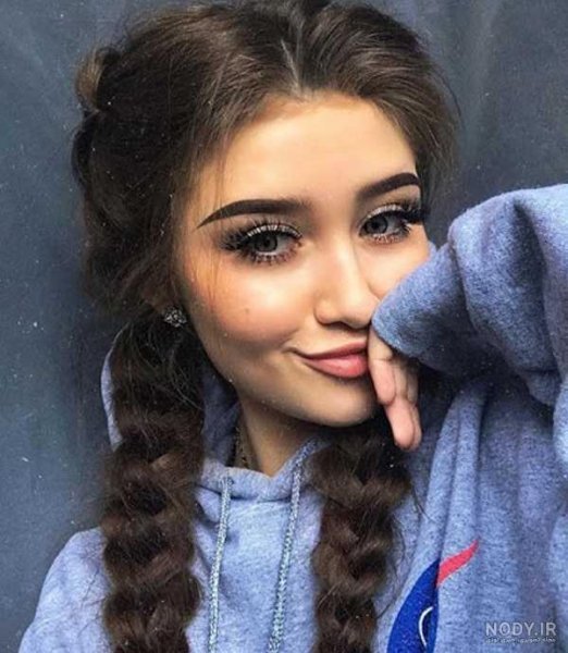  عکس ژست دخترانه سلفی