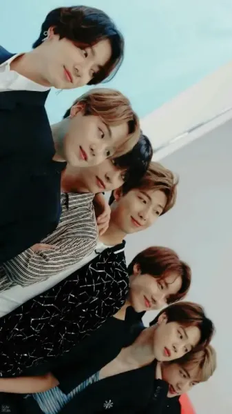  پروفایل بی تی اس بنفش