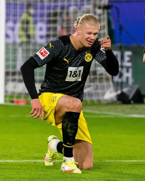  عکس هالند در منچستر سیتی برای پروفایل